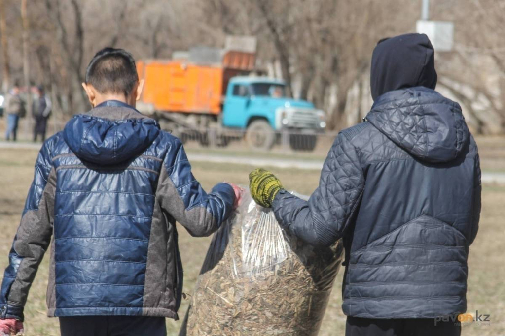 Павлодарцев приглашают присоединиться к уборке в микрорайоне Зеленстрой /  Павлодар-онлайн / Павлодар / Новости / Павлодарский городской портал