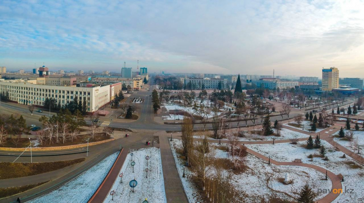 Республика казахстан павлодарская область. Павлодар город. Город Павлодар Павлодарская область. Площадь Павлодара. Павлодар площадь города.