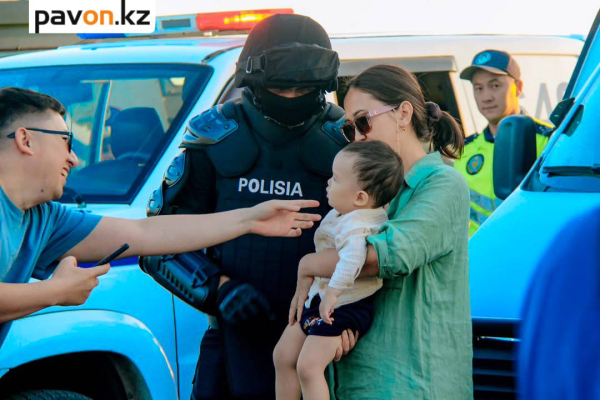 Полицейские покажут павлодарцам спецтехнику и устроят большой концерт на Ertis Promenade