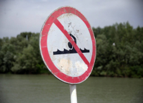 QR-коды установят у опасных зон для купания в Павлодаре