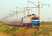 Проводникам запретили брать плату за использование розеток в поездах Казахстана
