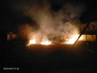 Обрыв проводов и короткое замыкание стали причиной пожара в Павлодаре