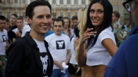 Павел Дуров передумал уходить из "ВКонтакте"