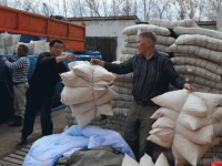 Жители Павлодара и Экибастуза оказали помощь пострадавшим от наводнения в Атбасаре
