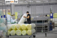 Павлодарский предприниматель наладил собственное производство высококачественного поролона для матрасов