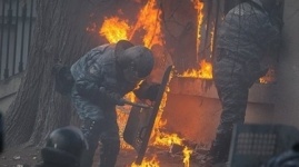 Беспорядки в Киеве: Пострадали более 100 сотрудников милиции