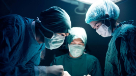 Казахстанские врачи первыми в мире проведут сложнейшую операцию двухлетнему ребенку