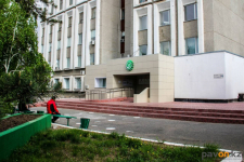 В Павлодаре с отменой карантина место в очереди ЦОНа необходимо будет бронировать