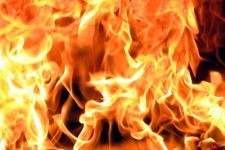 Один бездомный погиб и еще один пострадал при пожарах в Павлодарской области