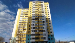 17-летний юноша выпал из окна дома в Павлодаре