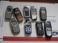 9 б/у сотовых телефонов Nokia