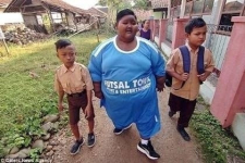 Самый толстый мальчик в мире похудел к началу учебного года (фото)