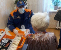20 сотрудников ДЧС отправились на вызов в Павлодаре из-за задымления в квартире в "китайской стене"