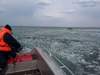 В Павлодарской области&nbsp;с отколовшейся льдины спасли четверых рыбаков