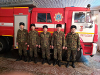 В Павлодаре из горящей квартиры спасли человека