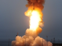 США успешно испытали межконтинентальную баллистическую ракету Minuteman III
