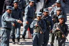 В Афганистане не помешавших линчеванию женщины полицейских посадили в тюрьму