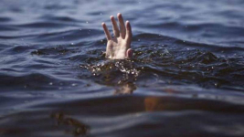 В Павлодарской области подросток упал в воду с лошади и утонул