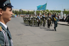 Смотр строя и песни в честь Дня Победы прошел в Павлодаре