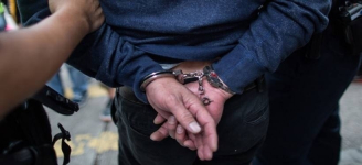 Полицейские задержали пьяного павлодарца с пистолетом