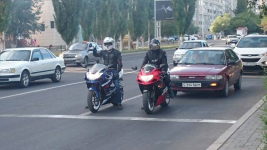Павлодарские прокуроры просят депутатов помочь в борьбе с кражами сотовых телефонов и шумом мотоциклов