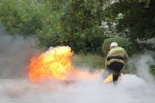 В Павлодаре прошли областные соревнования по пожарно-спасательному спорту