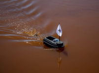 Зачем Павлодарскому алюминиевому заводу кораблик на радиоуправлении за 180 тысяч тенге