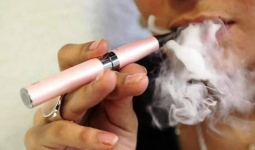 Ученые развеяли миф о безвредности электронных сигарет