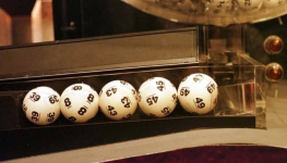 Житель Китая выиграл в лотерею почти 4 млн долларов и не пришел за выигрышем