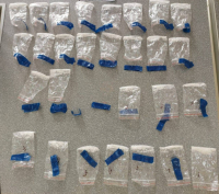 Больше килограмма синтетических наркотиков изъяли полицейские у двух жителей Павлодара