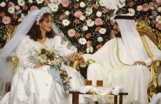 В Саудовской Аравии жених на свадьбе решил развестись, увидев невесту