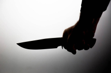 Павлодарец погиб от удара ножом в грудь прямо на городской улице