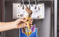 В Павлодаре санитарные врачи продолжают борьбу с продажей мягкого мороженого