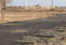 &laquo;Американские горки&raquo;: сельскую дорогу в Павлодарской области отремонтировали с большими дефектами