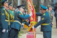 Боевое знамя 72-ой гвардейской дивизии прибыло в Павлодар
