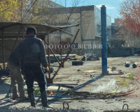 Павлодарцы успели сфотографировать тех, кто спилил металлические конструкции исчезнувшего базара