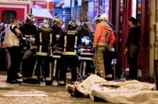 Число погибших в результате терактов в Париже превысило 150 человек