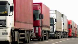 Вводится ограничение на движение грузовиков по РК