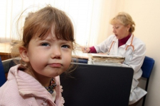 Гани Касымов предложил отслеживать усыновленных за рубеж детей