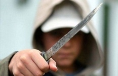 Павлодарский десятиклассник порезал ножом свою ровесницу