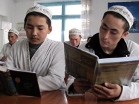 Около трех тысяч детей обучаются в религиозных учреждениях Казахстана