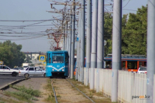 Павлодарские алюминщики смогут пользоваться льготами на проезд в трамвае по служебным удостоверениям