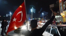 Протестующие против результатов референдума в Турции вышли на улицы