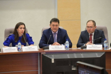 Тюменские власти планируют сотрудничество с&nbsp;Казахстаном в&nbsp;сфере логистики и&nbsp;АПК