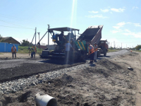 До конца августа в поселке Ленинский завершат запланированный ремонт дорог