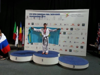 Павлодарский девятиклассник завоевал золотую медаль на чемпионате Европы по паратаэквондо