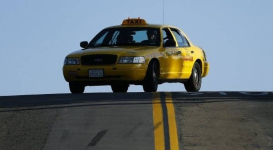 За неуплату за услуги такси американку заставили пройти 50 километров