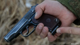 В Павлодаре расследуют смерть человека от табельного оружия