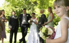 Нужно ли брать с собой на свадьбу детей?
