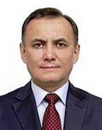 Павлодарский чиновник проиграл суд пенсионерке, которая отмечала, как он ходит на работу